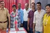 फिल्मी स्टाइल में 15 वर्षों से फरार आरोपी गिरफ्तार... पुलिस ने LIC एजेंट बनकर किया अरेस्ट