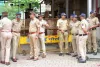 पुलिस ने कुर्ला इलाके में आत्महत्या की कोशिश कर रही एक महिला की जान बचाई