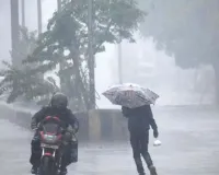 मौसम विभाग ने कर्नाटक, केरल, महाराष्ट्र और गोवा में दिन में भारी बारिश की दी चेतावनी... 