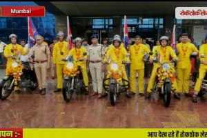 मुंबई के लोकमान्य तिलक टर्मिनल पर RPF की तरफ से यात्रियों की सुरक्षा के लिए जागरूकता अभियान चलाया।