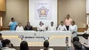 बोरीवली में 16.20 करोड़ मूल्य के 54,000 बोनस शेयर ट्रांसफर करने के आरोप में एफआईआर दर्ज 